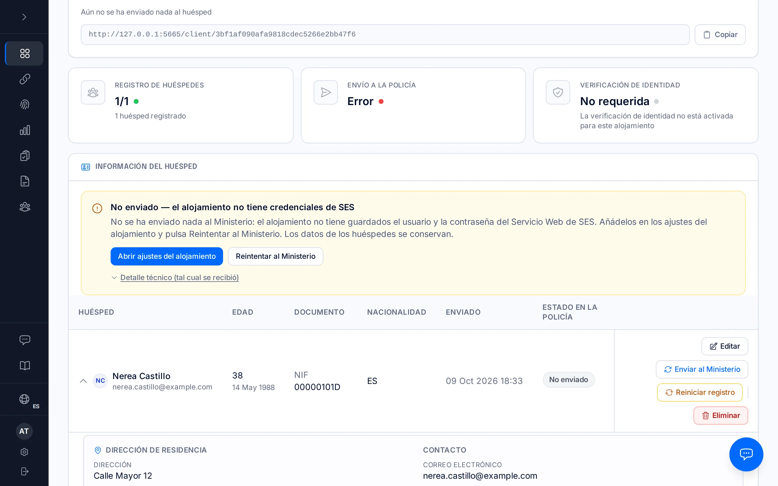 Ficha de una reserva con el aviso «No enviado — el alojamiento no tiene credenciales de SES» y los botones Abrir ajustes del alojamiento y Reintentar al Ministerio.