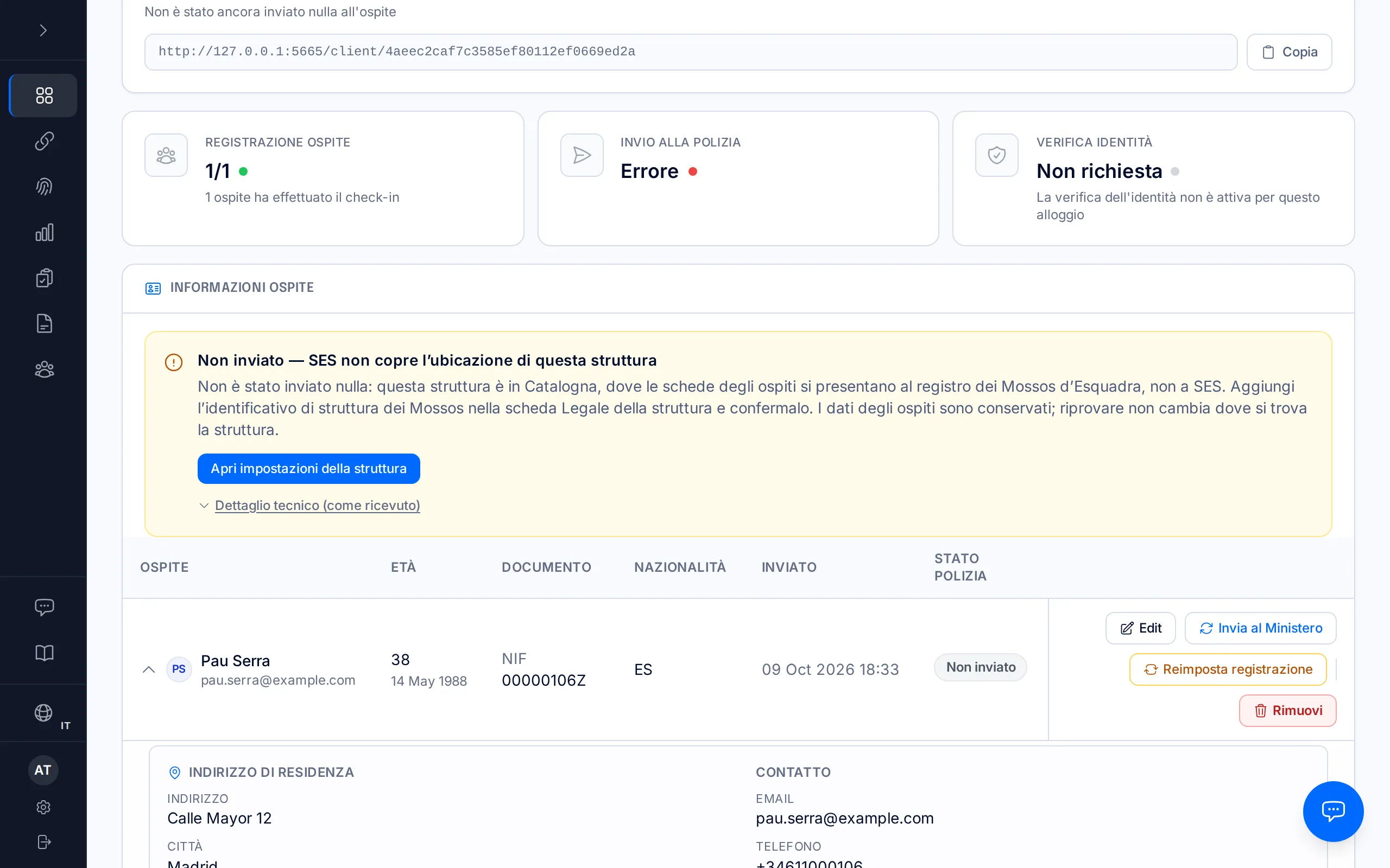 Pagina di una prenotazione con l'avviso «Non inviato — SES non copre l'ubicazione di questa struttura», nella variante per la Catalogna.