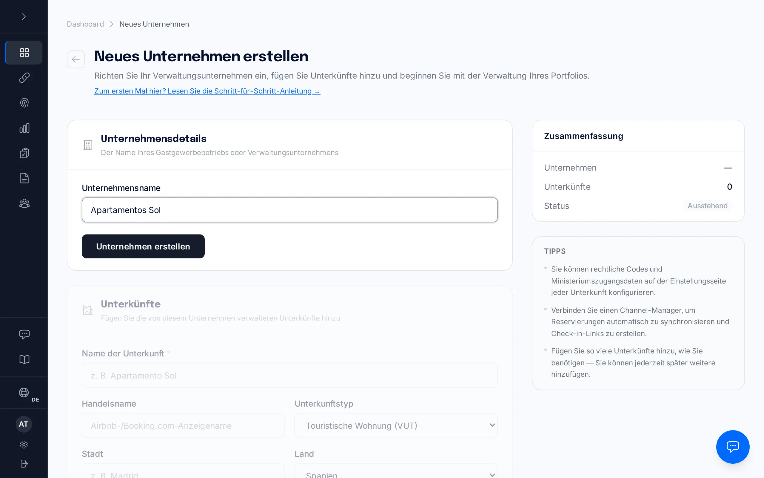 Der Bildschirm „Richten Sie Ihre Unterkunft ein“ mit dem Namen, dem Standort und den Zugangsdaten für den Webservice.